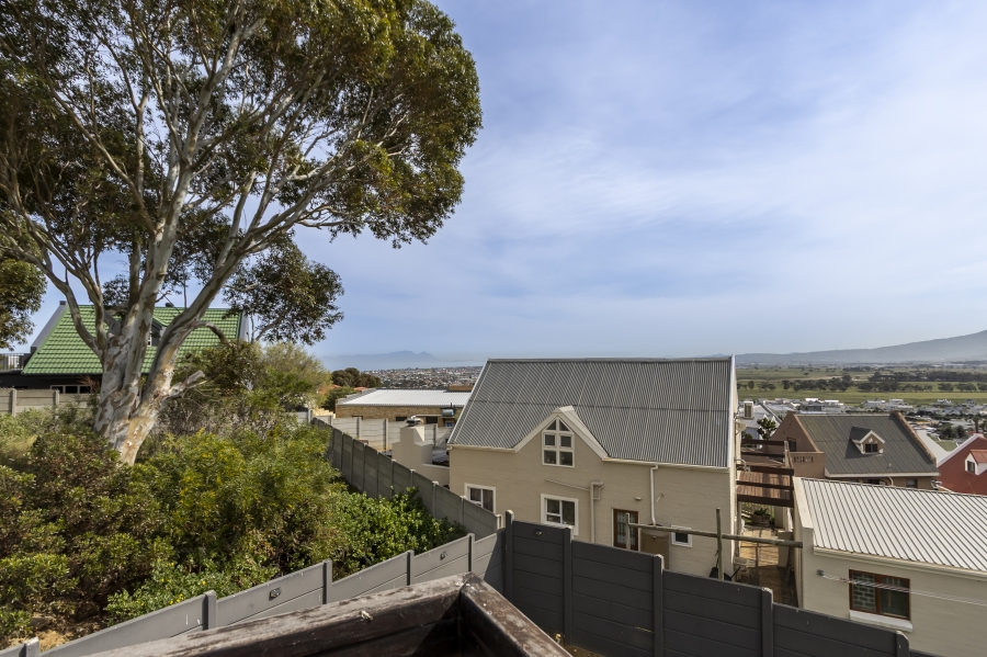 3 Bedroom Property for Sale in Mansfield Western Cape